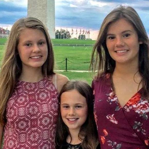 Meet your Posher, Tonia - Picture 1 of 1